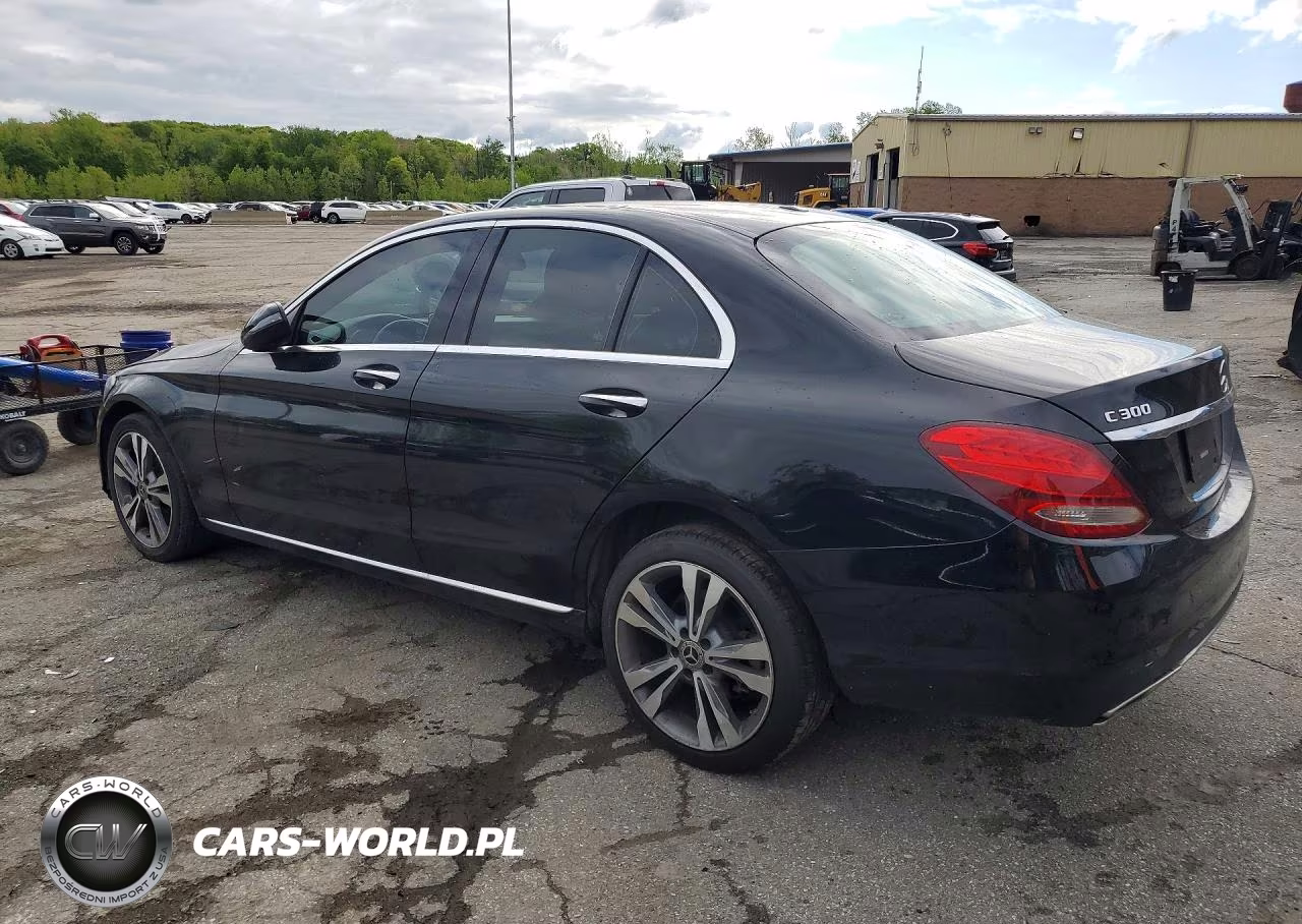 2018 Mercedes-Benz C 300 4Matic VIN:55SWF4KB2JU274669 - 2