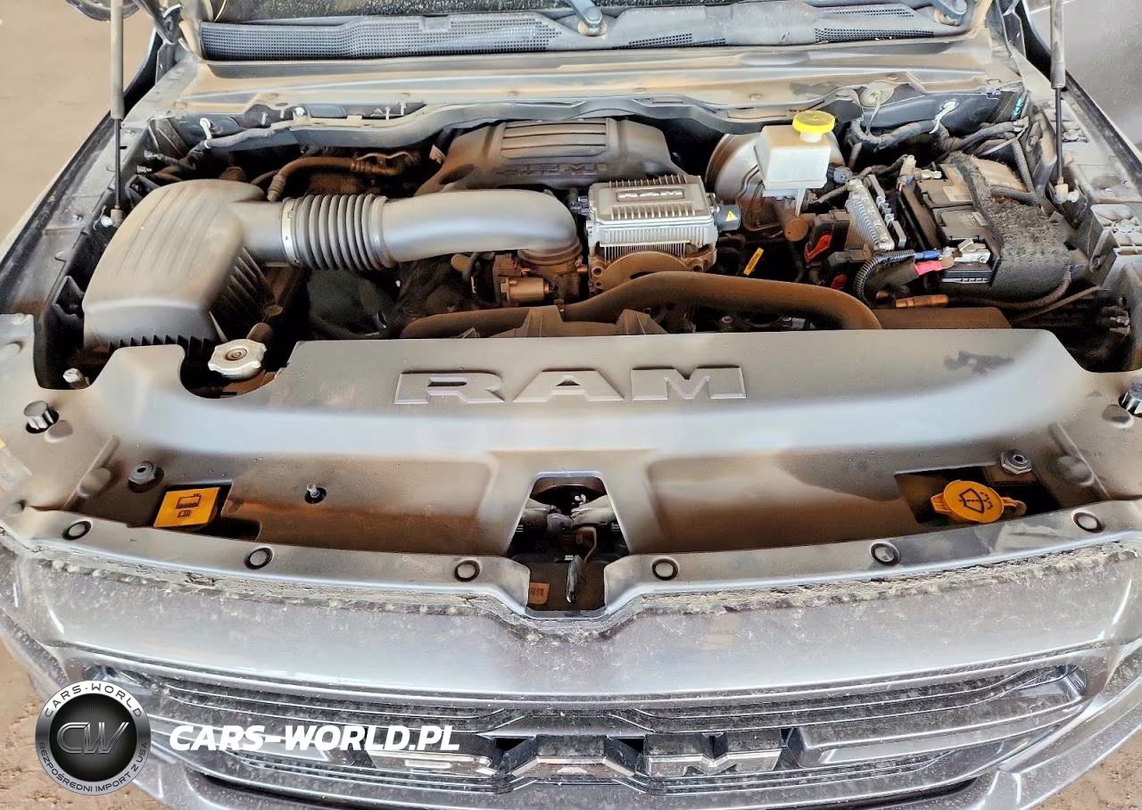 2020 Ram 1500 Big Horn VIN:1C6SRFFT6LN359712 - 11