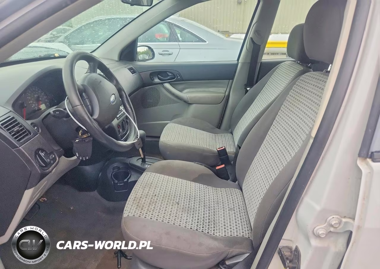 2007 Ford Focus Zx4 VIN:1FAHP34N27W255753 - 7