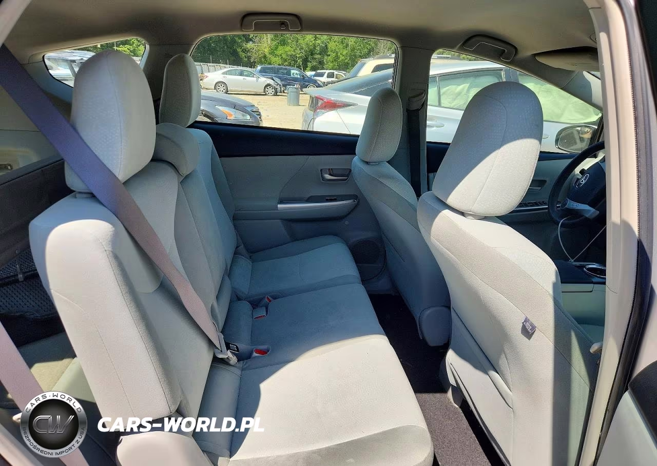 2012 Toyota Prius V Two VIN:JTDZN3EU9C3029621 - 10