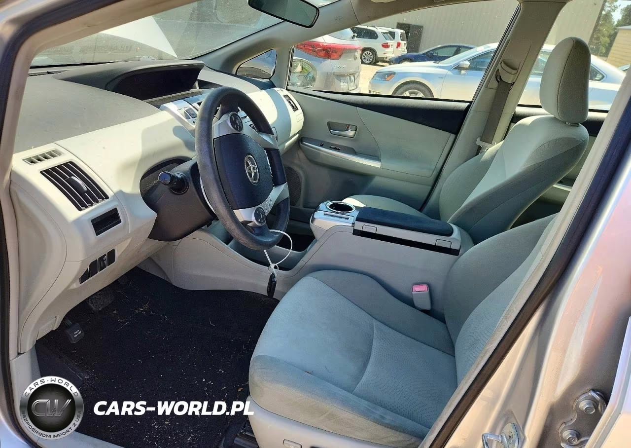 2012 Toyota Prius V Two VIN:JTDZN3EU9C3029621 - 7