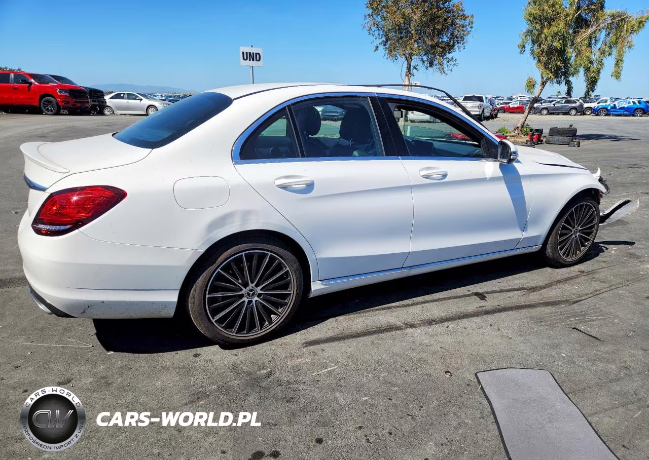 2019 Mercedes-Benz C 300 VIN:55SWF8DBXKU300005 - 3