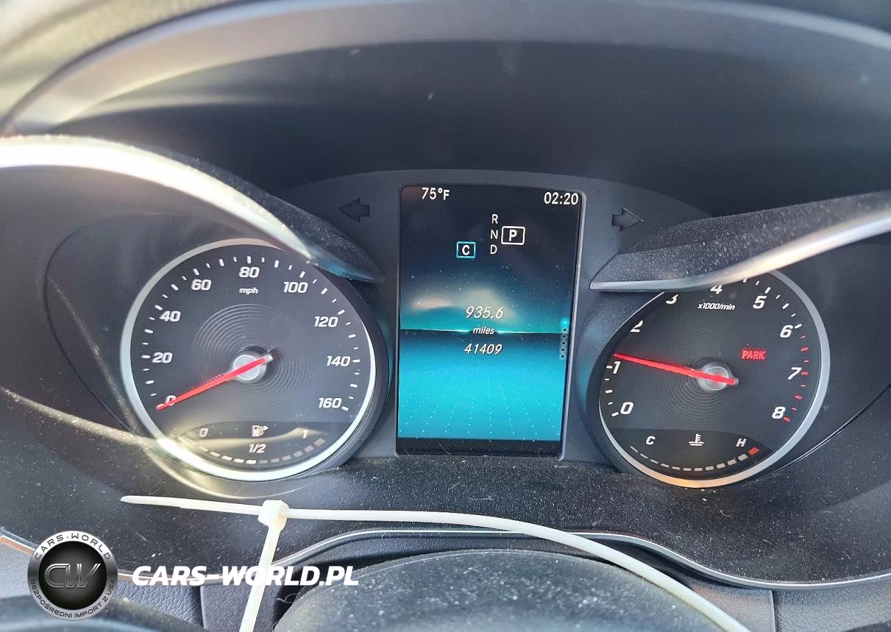 2019 Mercedes-Benz C 300 VIN:55SWF8DBXKU300005 - 9