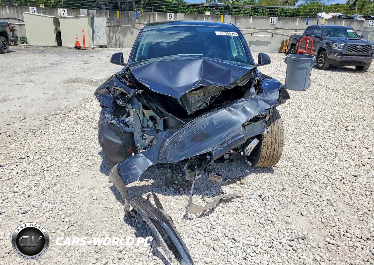 2025 Tesla Model Y VIN:7SAYGDED7SF238291 - 5
