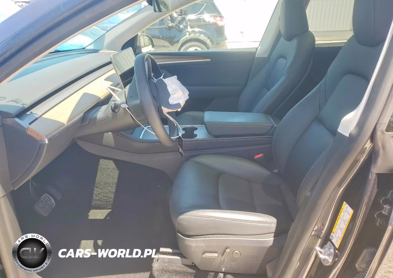2025 Tesla Model Y VIN:7SAYGDED7SF238291 - 7