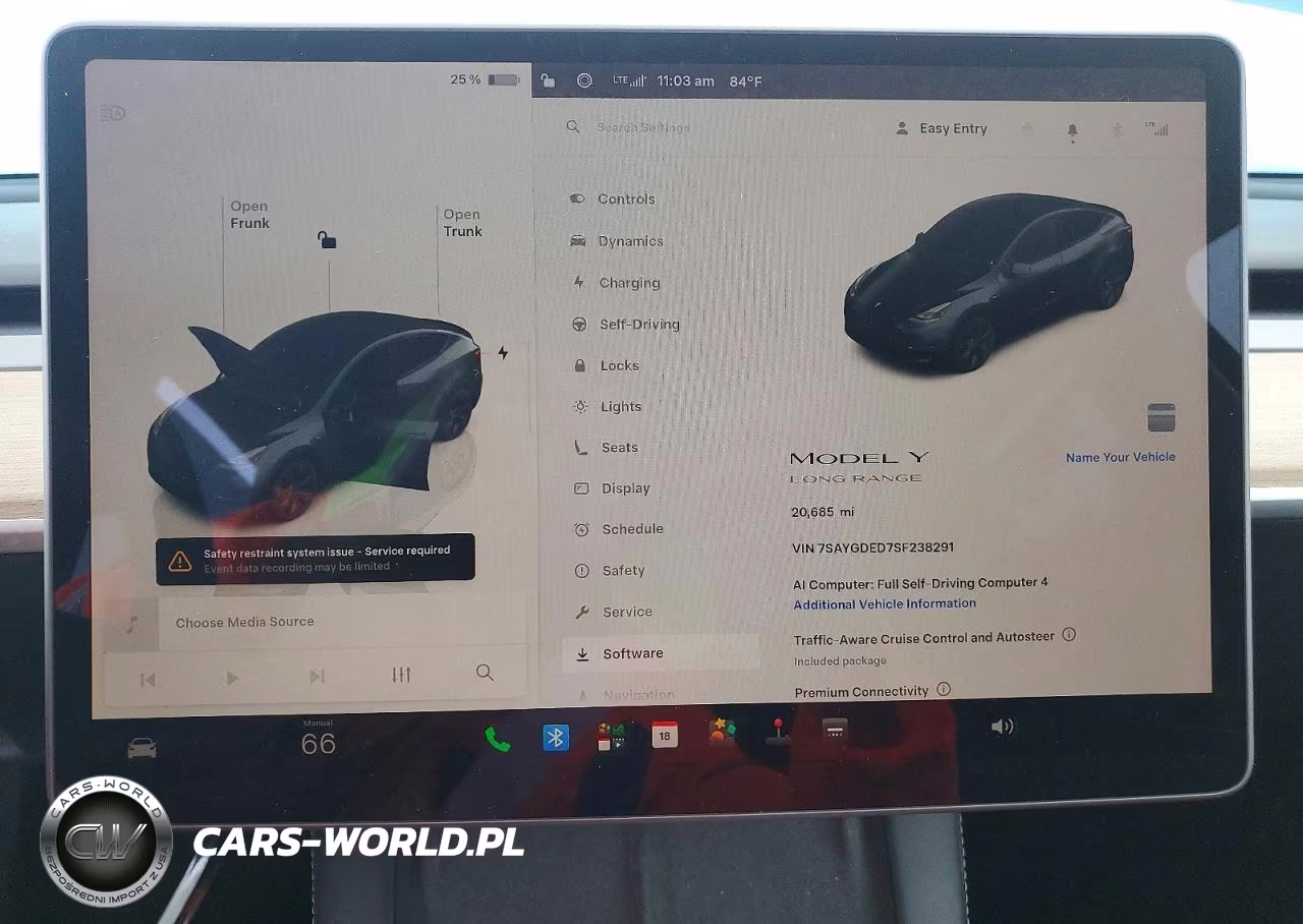 2025 Tesla Model Y VIN:7SAYGDED7SF238291 - 9