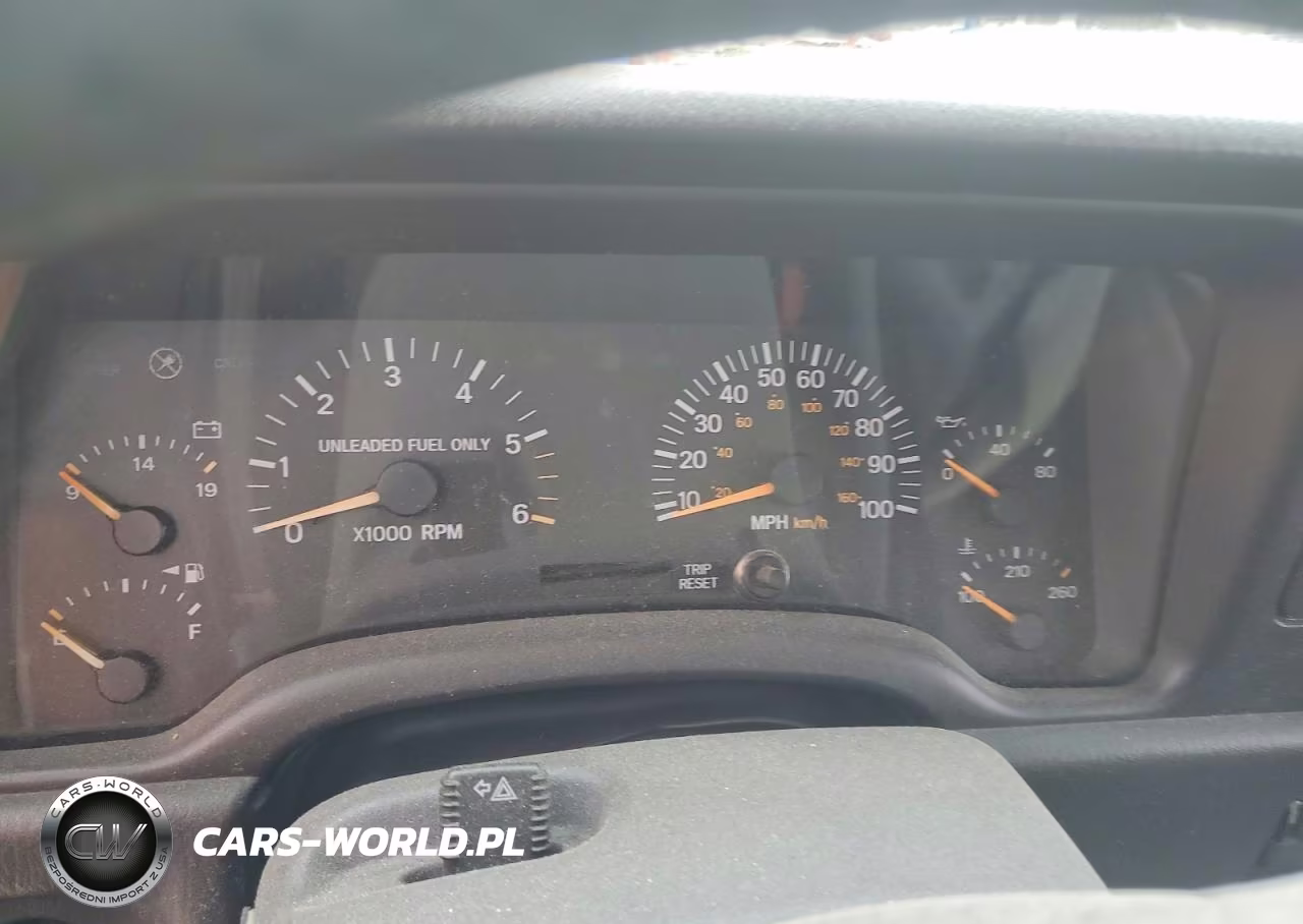 1999 Jeep Cherokee Sport VIN:1J4FF68S9XL677827 - 9