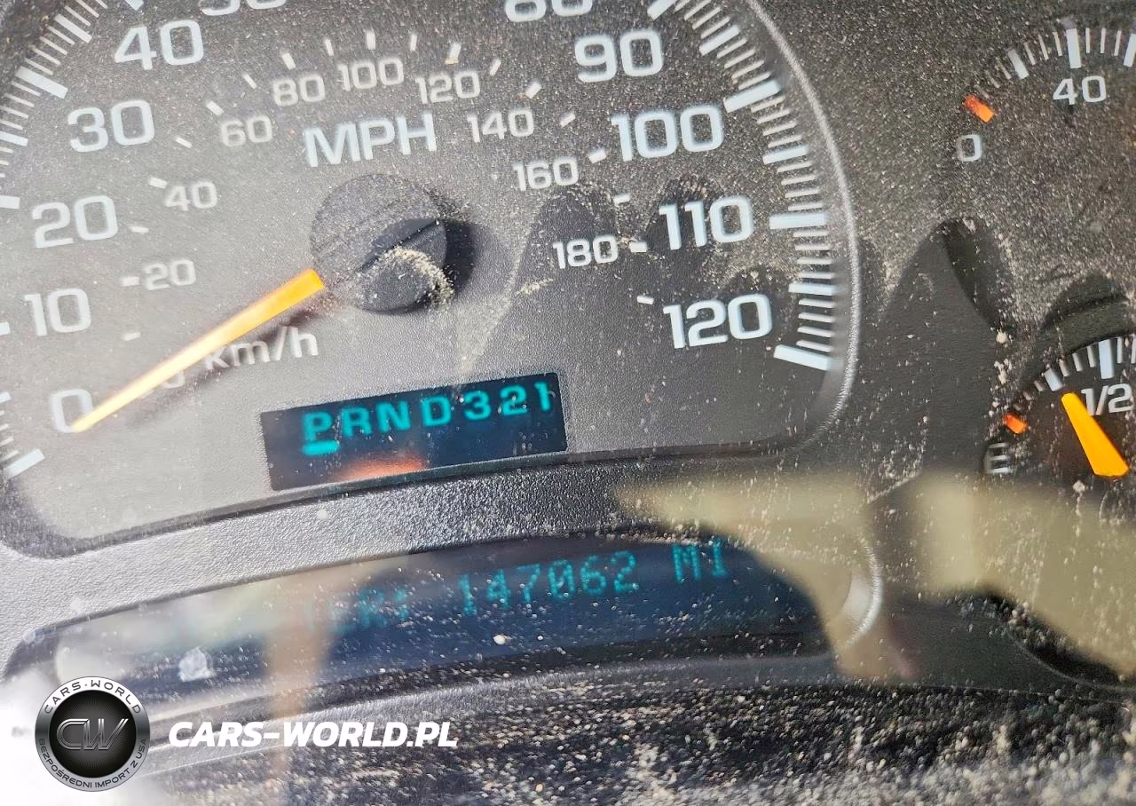 2004 Chevrolet Silverado K1500 VIN:2GCEK19T141285353 - 9