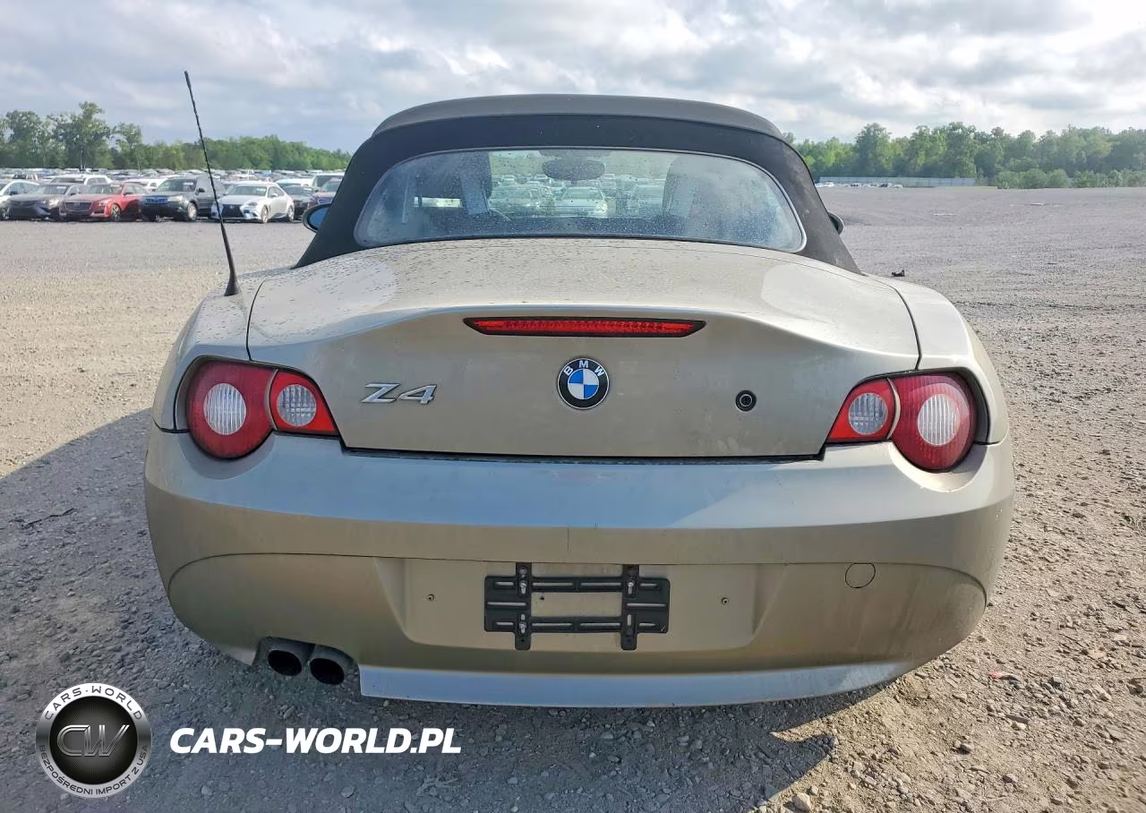 2005 BMW Z4 3.0 VIN:4USBT53525LT28184 - 6