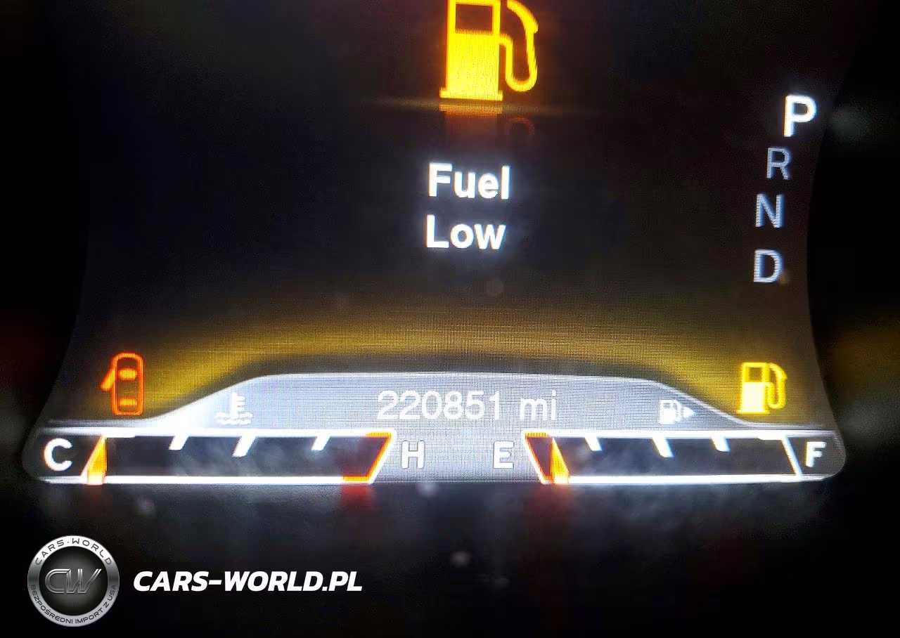2015 Jeep Cherokee Limited VIN:1C4PJMDSXFW501305 - 9