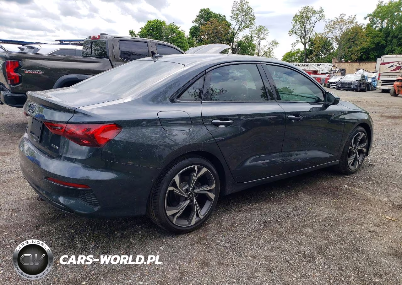 2023 Audi A3 Premium Plus VIN:WAUHUDGY9PA049659 - 3