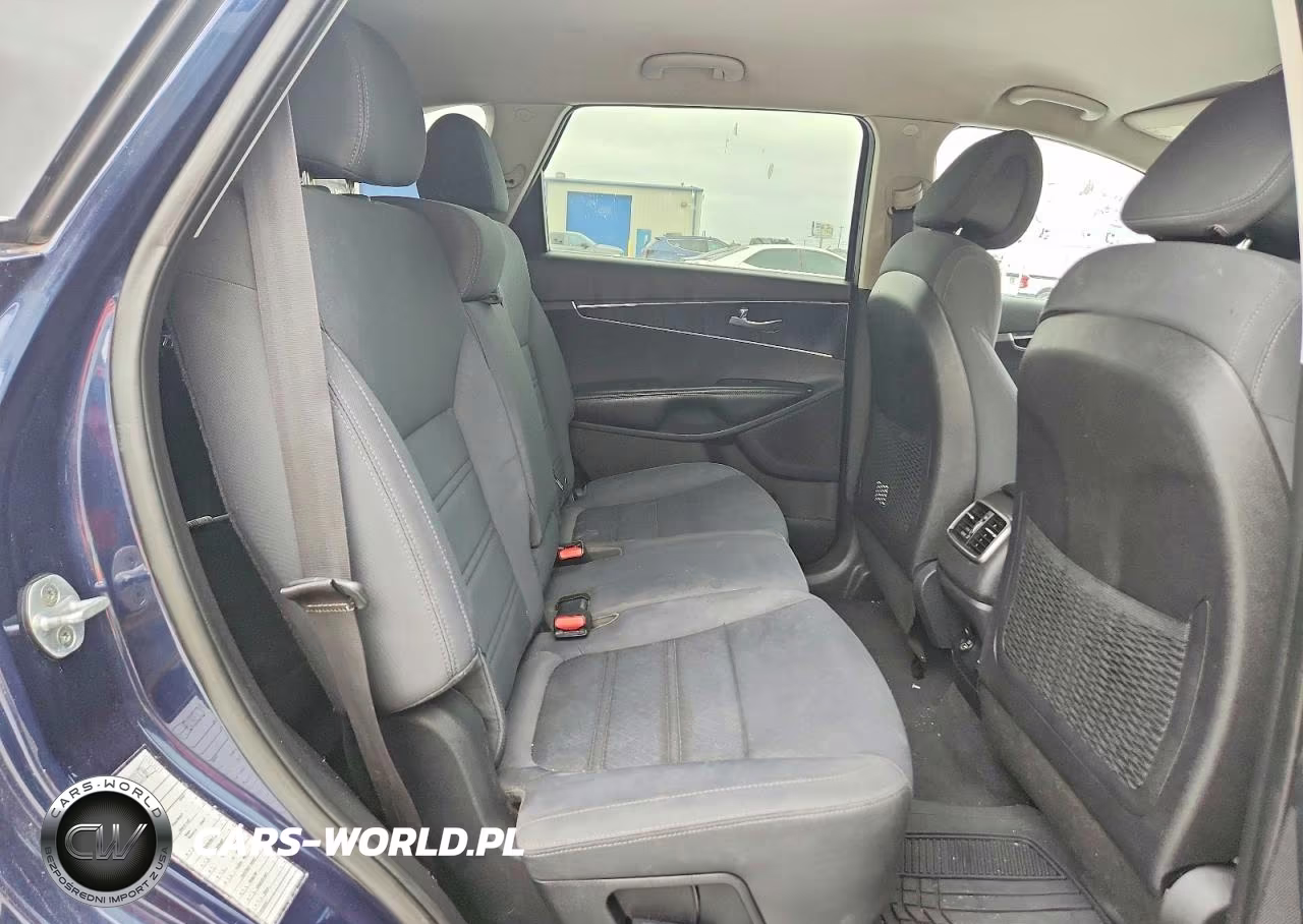 2016 Kia Sorento Lx V6 VIN:5XYPGDA58GG002854 - 11