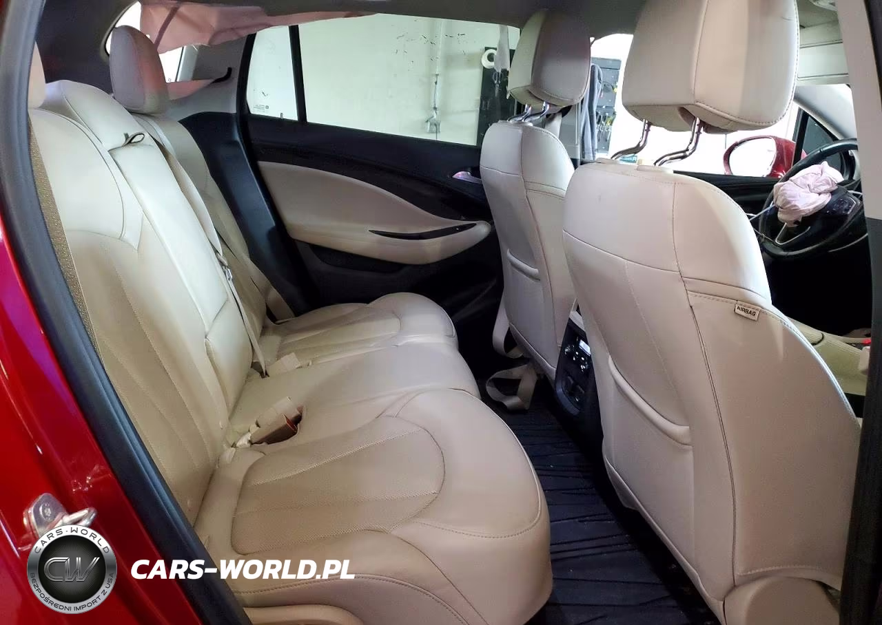 2020 Buick Envision Essence VIN:LRBFXCSA5LD099410 - 11