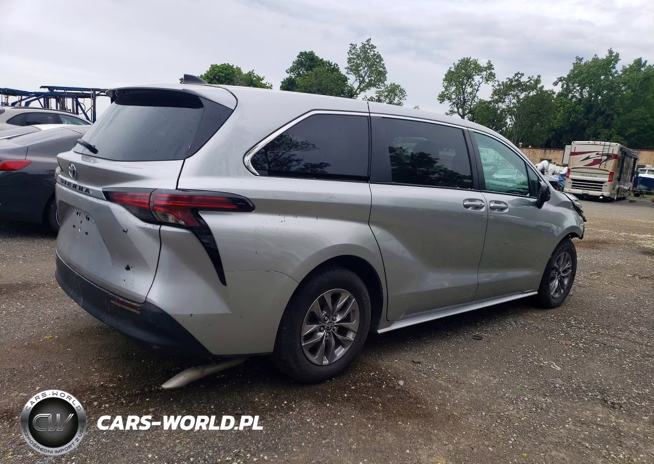 2022 Toyota Sienna Le VIN:5TDKSKFC5NS062238 - 3