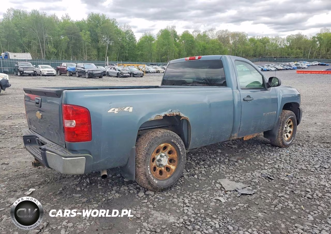 2008 Chevrolet Silverado K1500 VIN:1GCEK14C88E119312 - 3