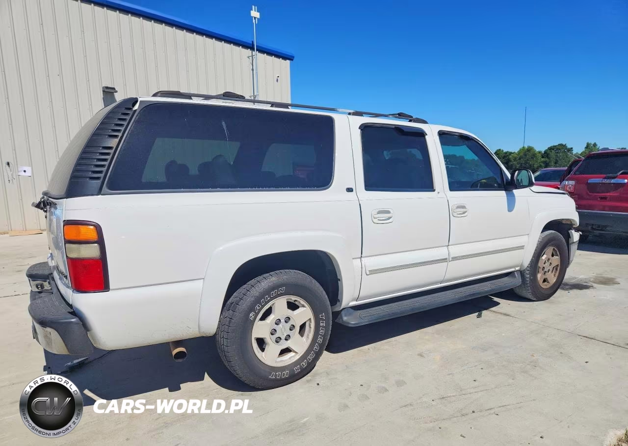 2004 Chevrolet Suburban C1500 VIN:3GNEC16Z04G121127 - 3
