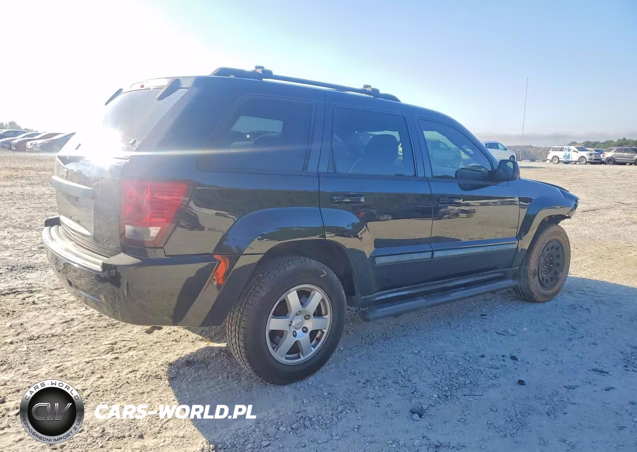 2009 Jeep Grand Cherokee Laredo VIN:1J8GS48K69C500772 - 3