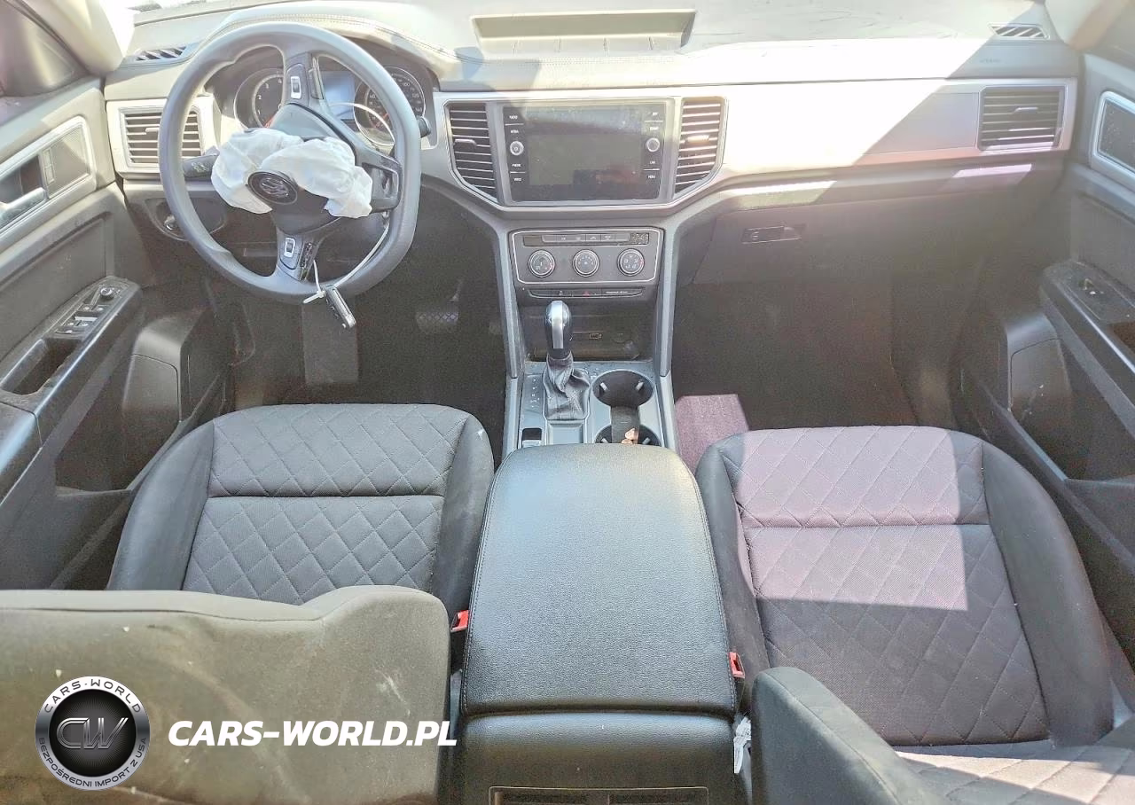 2018 Volkswagen Atlas VIN:1V2BR2CA4JC513572 - 8