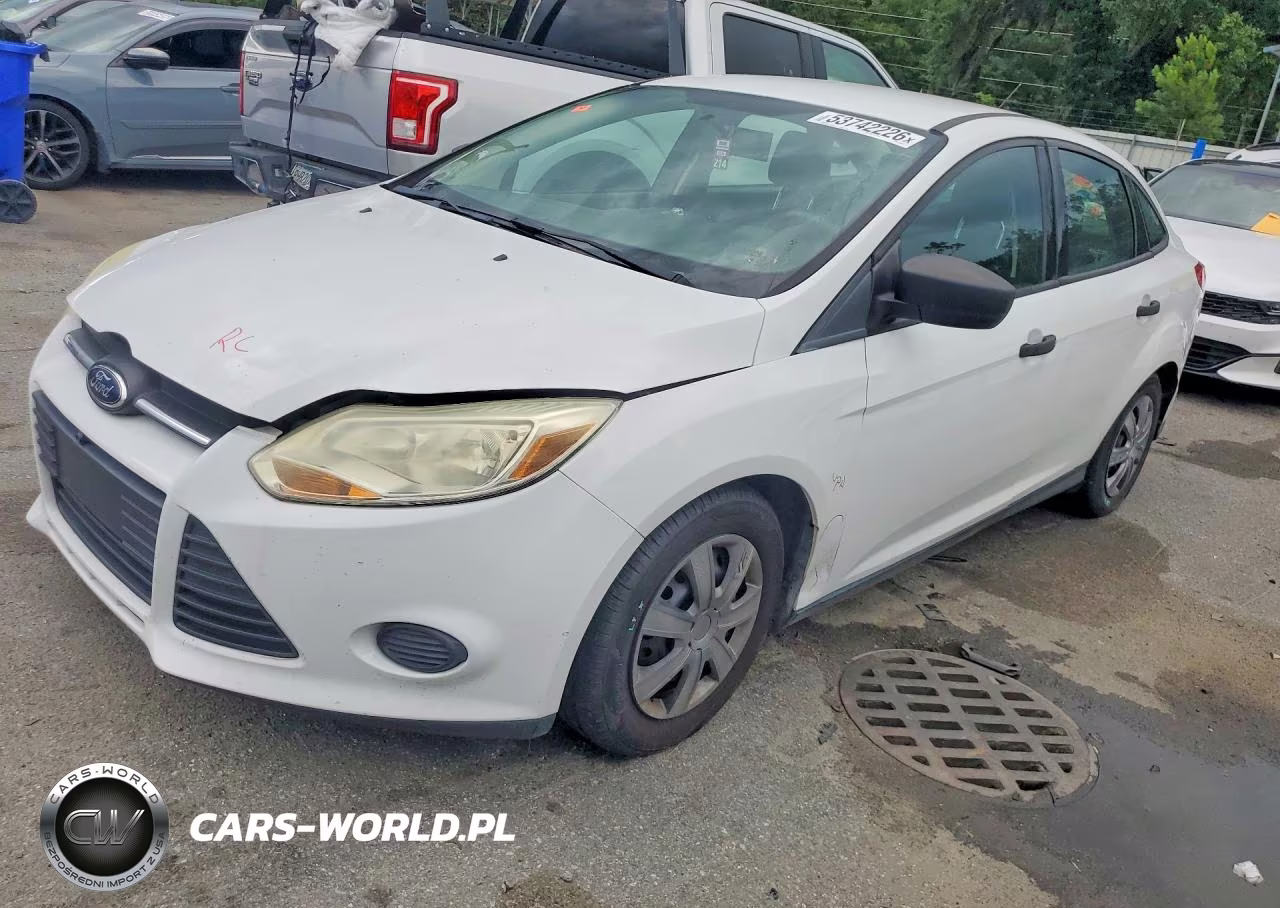 2014 Ford Focus S – zdjęcie 1 z 12