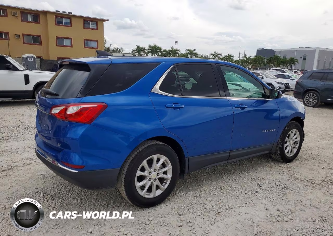 2019 Chevrolet Equinox Lt VIN:3GNAXKEV2KS570181 - 3