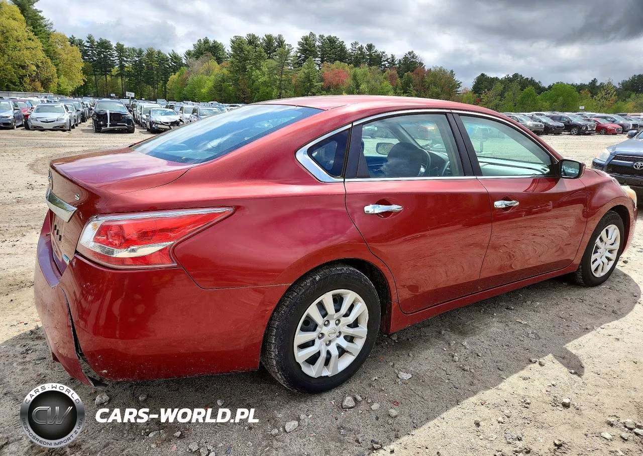 2013 Nissan Altima 2.5 VIN:1N4AL3AP9DC270721 - 3