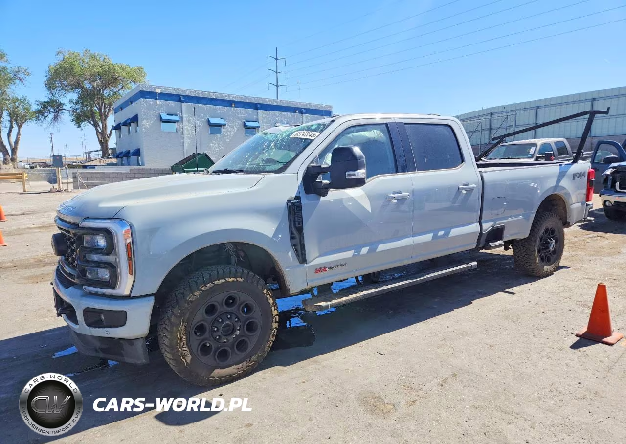 2025 Ford F350 Super Duty – zdjęcie 1 z 12