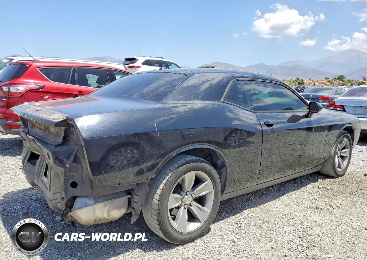 2019 Dodge Challenger Sxt VIN:2C3CDZAG9KH676984 - 3