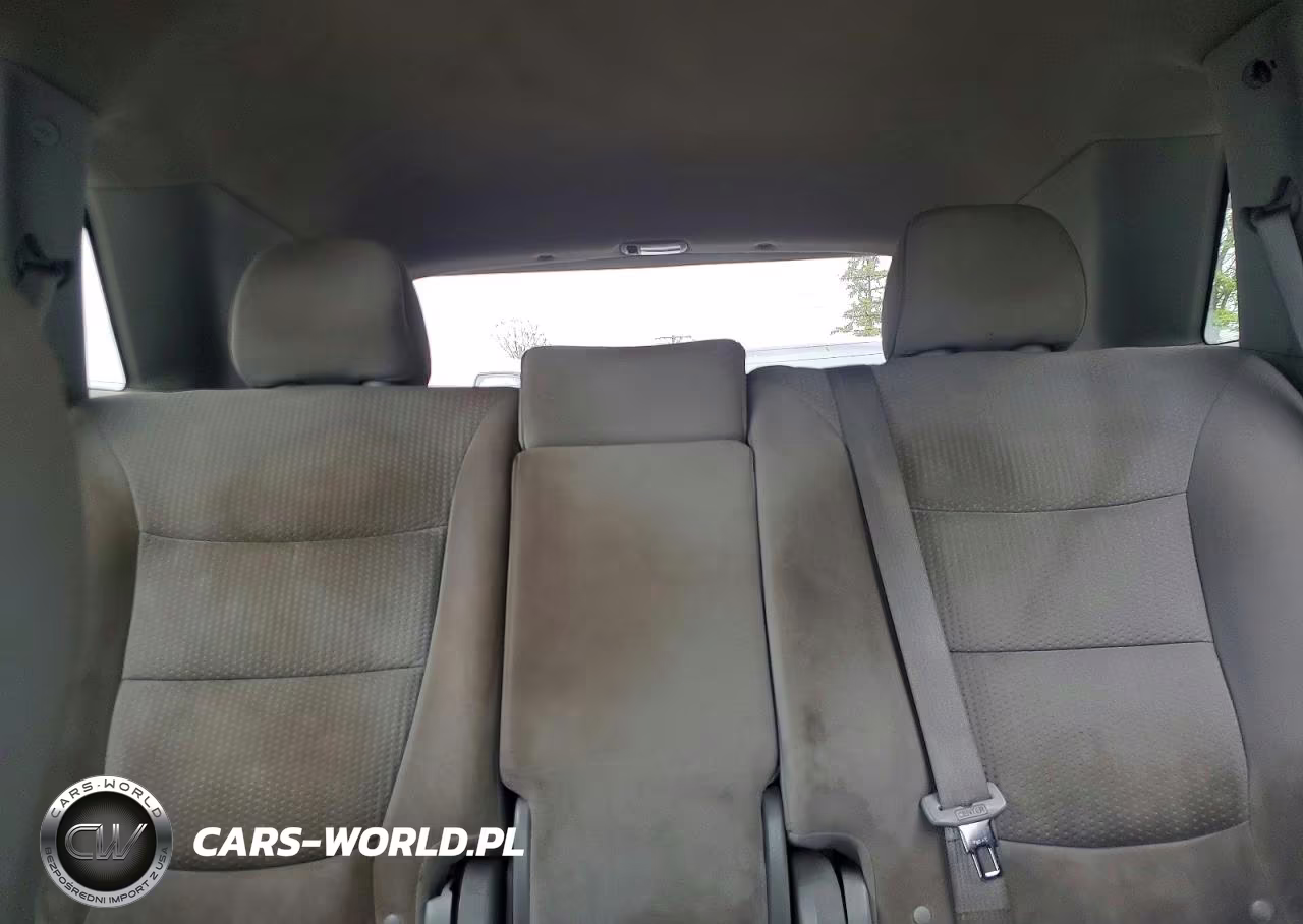 2011 Kia Sorento Lx VIN:5XYKT3A19BG151361 - 10