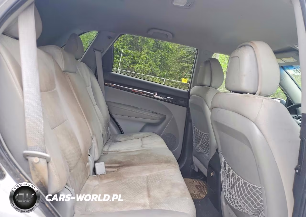 2011 Kia Sorento Lx VIN:5XYKT3A19BG151361 - 11