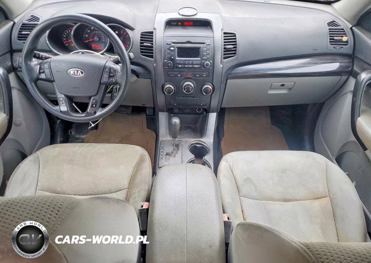 2011 Kia Sorento Lx VIN:5XYKT3A19BG151361 - 8