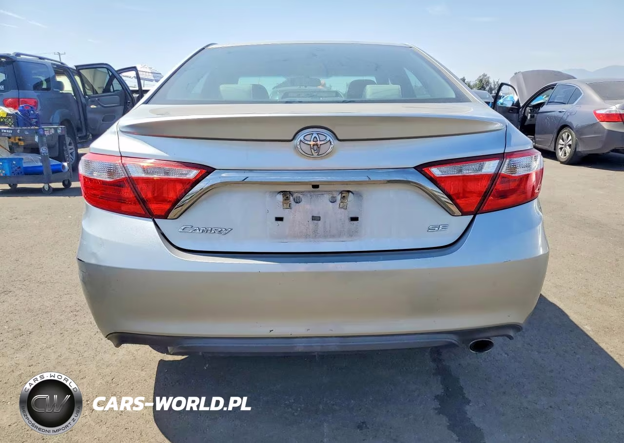 2016 Toyota Camry Se VIN:4T1BF1FK5GU584514 - 6