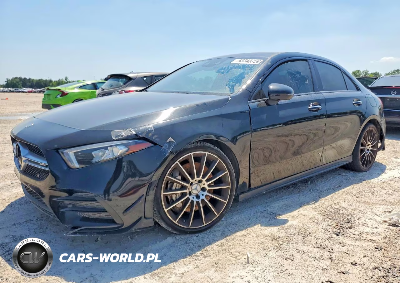2021 Mercedes-Benz A 35 Amg – zdjęcie 1 z 12