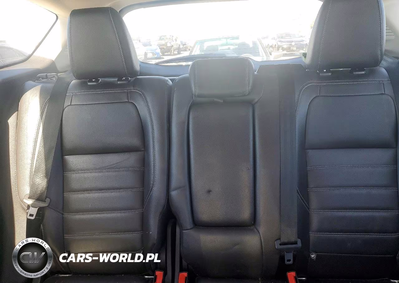 2017 Ford C-Max Titanium VIN:1FADP5DU5HL113241 - 10