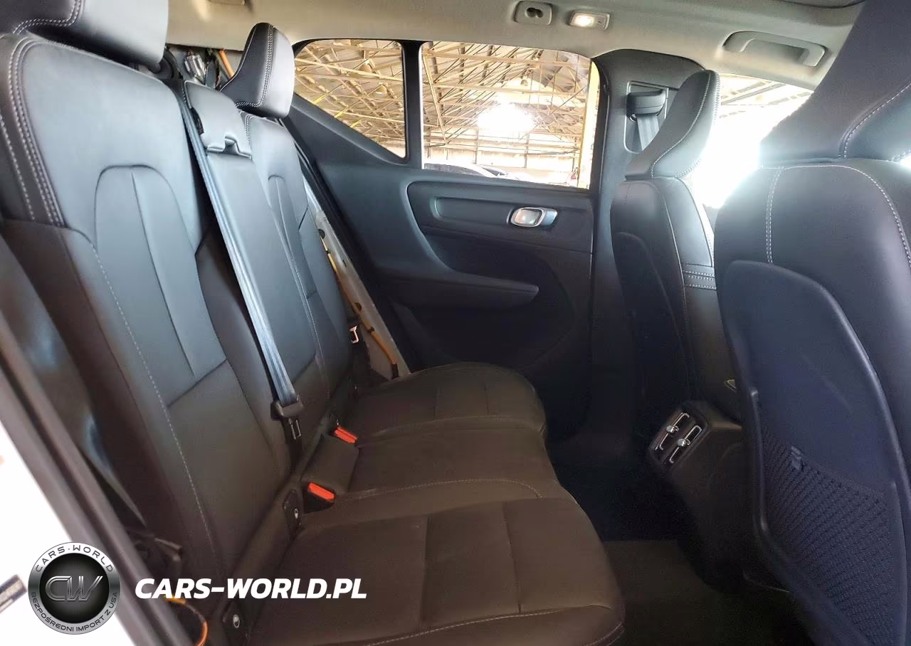 2025 Volvo Xc40 Plus VIN:YV4L12UCXS2458207 - 10