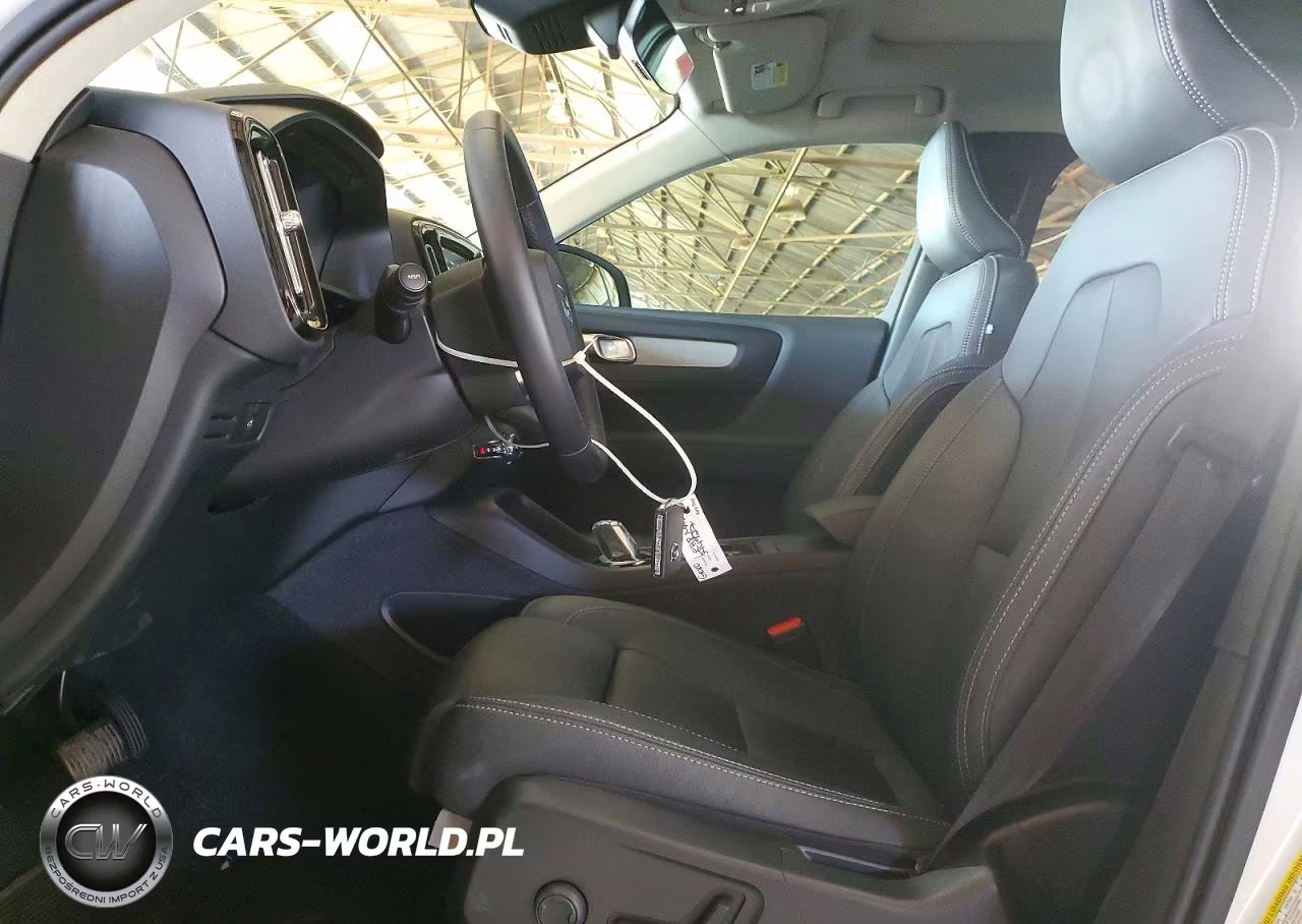 2025 Volvo Xc40 Plus VIN:YV4L12UCXS2458207 - 7