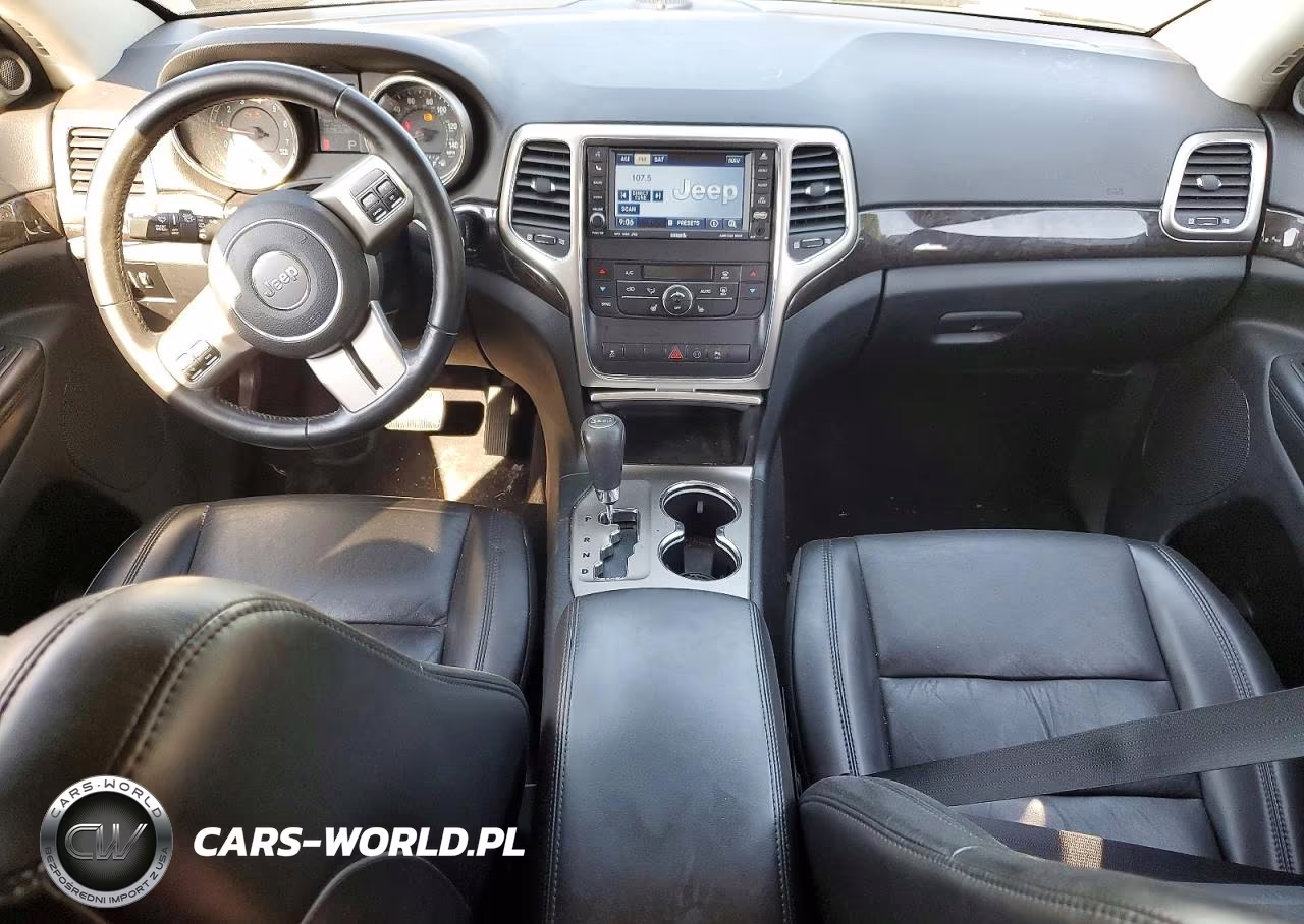 2011 Jeep Grand Cherokee Laredo VIN:1J4RR4GG0BC590641 - 8