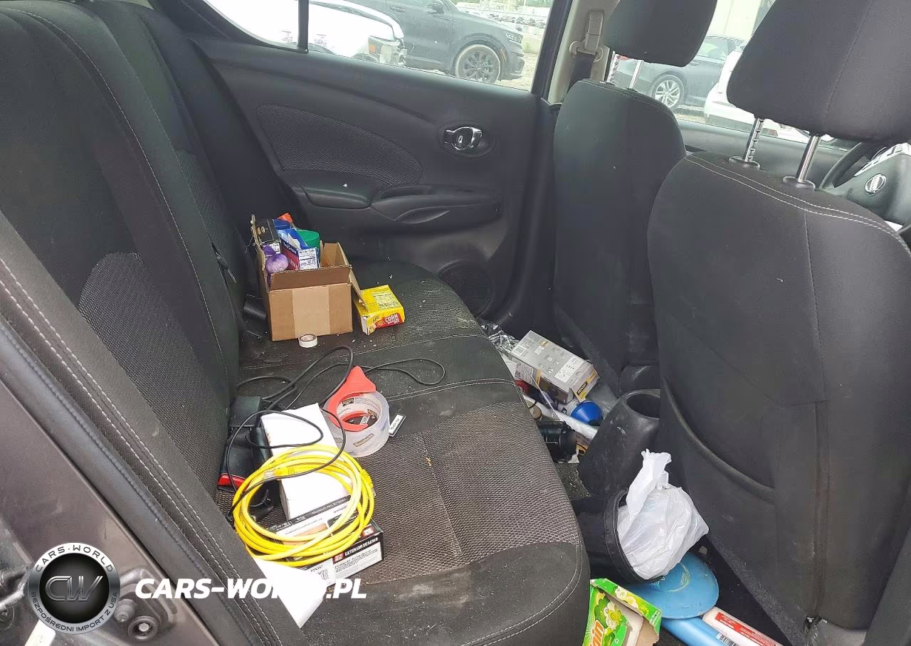 2018 Nissan Versa Sv VIN:3N1CN7AP5JL861426 - 10