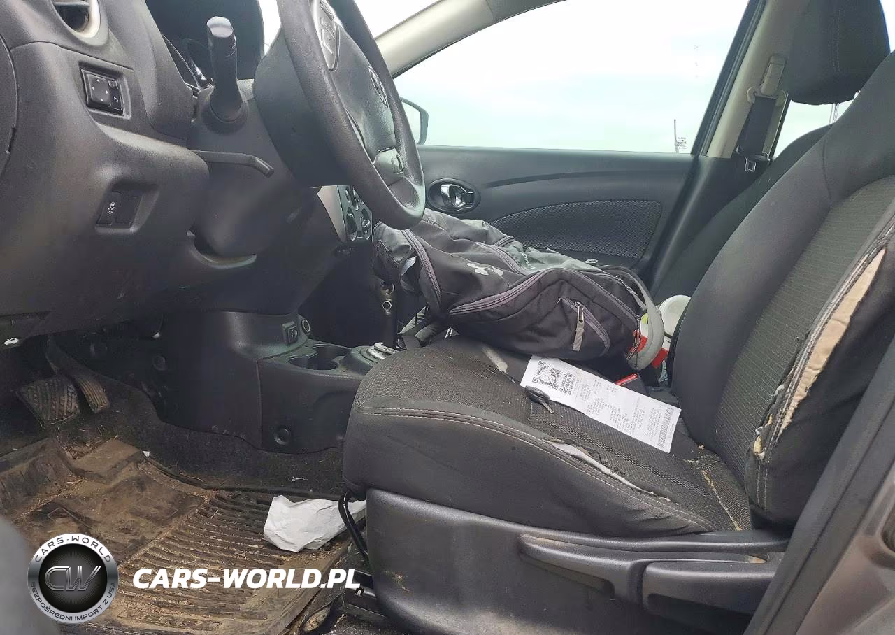 2018 Nissan Versa Sv VIN:3N1CN7AP5JL861426 - 7