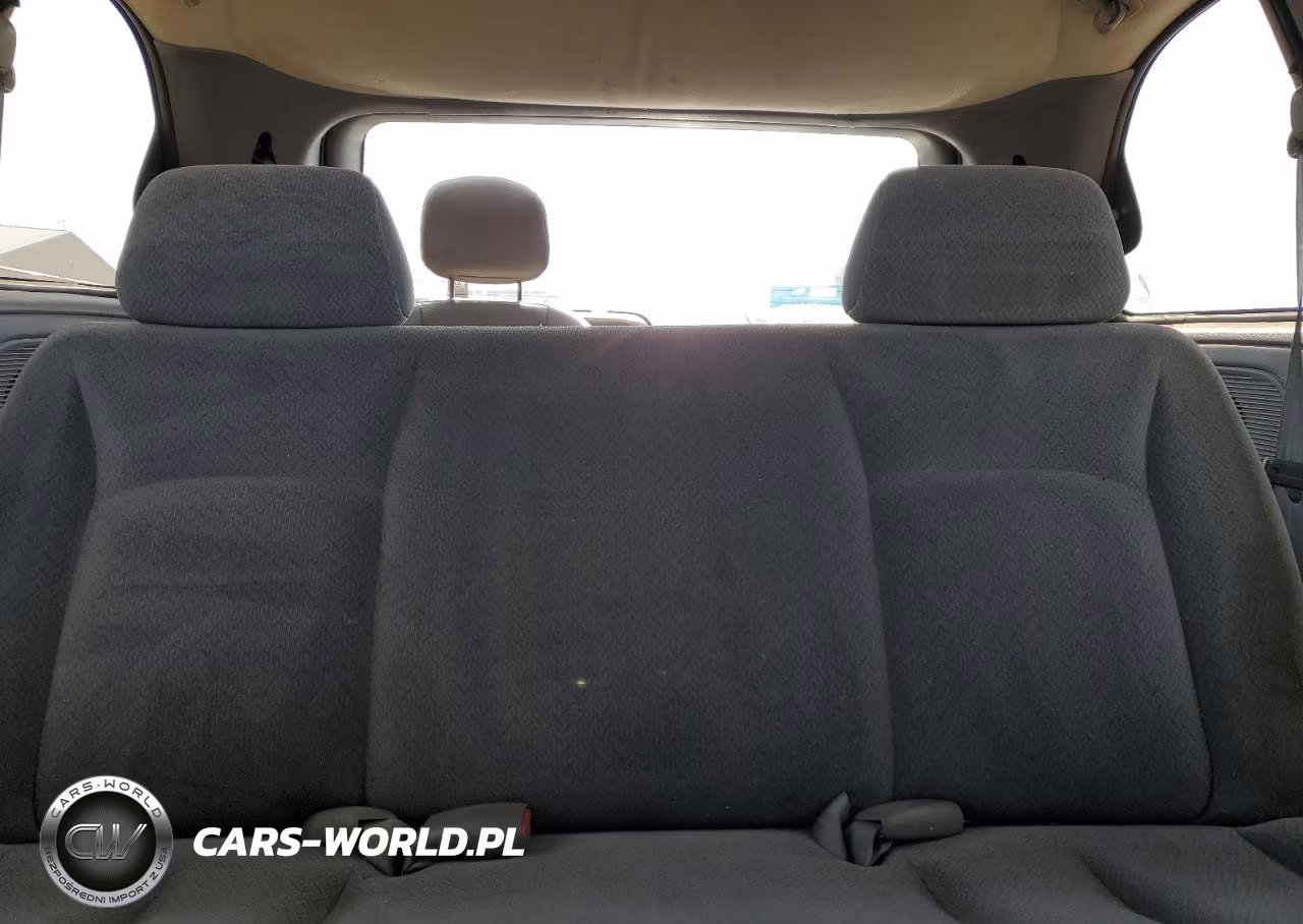 2005 Chrysler Town & Cntry VIN:1C4GP45R35B392895 - 10