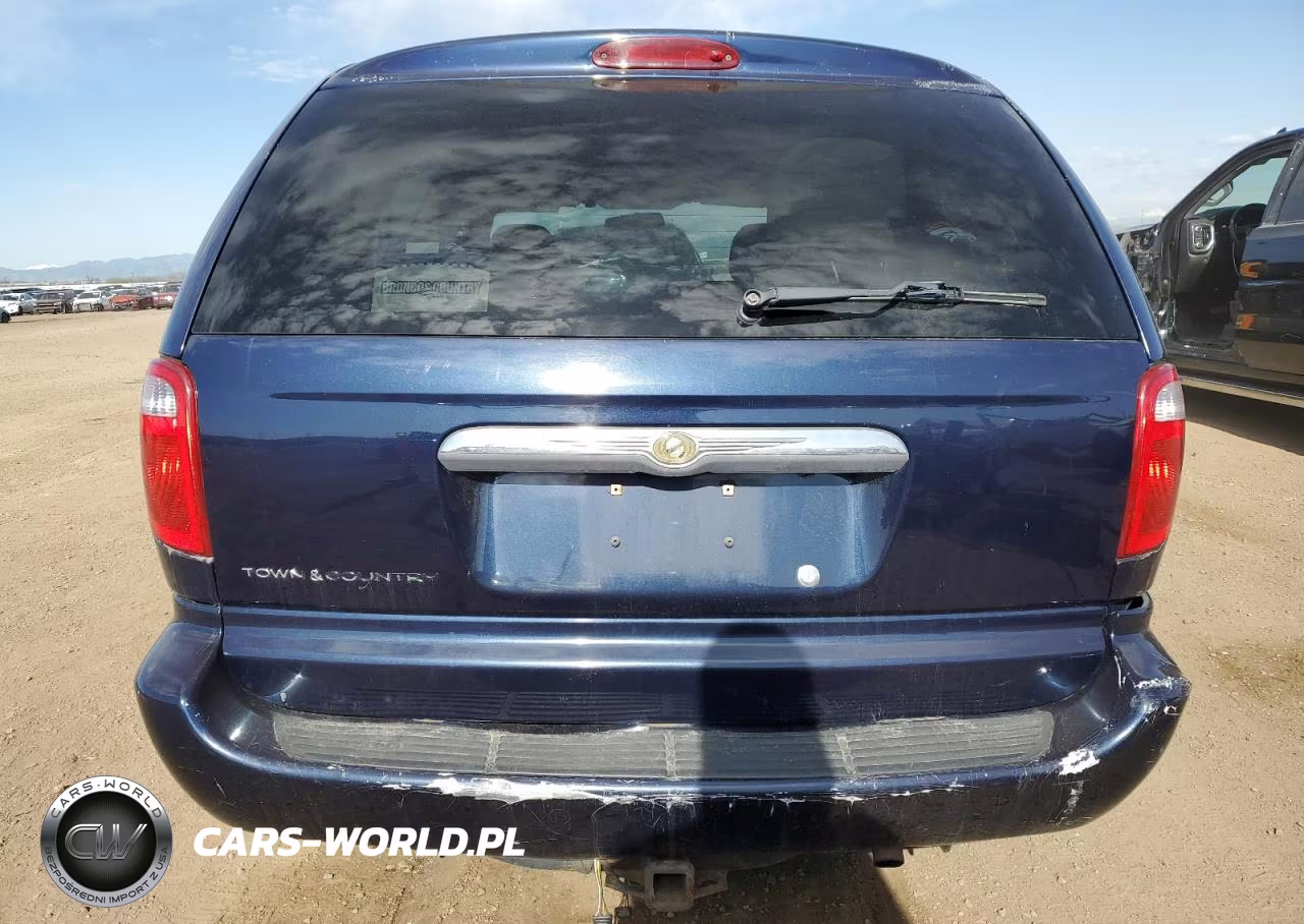 2005 Chrysler Town & Cntry VIN:1C4GP45R35B392895 - 6