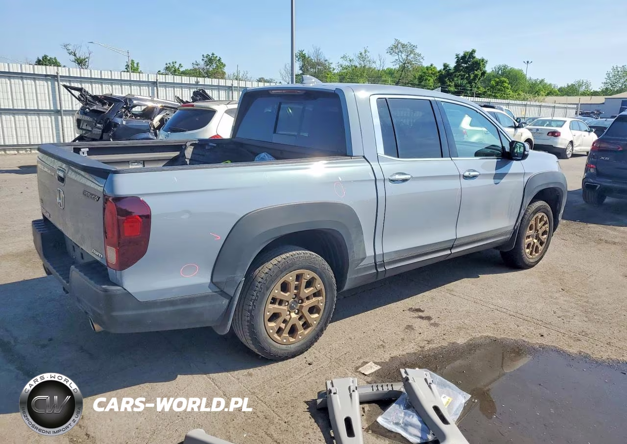 2022 Honda Ridgeline Rtl VIN:5FPYK3F75NB011983 - 3