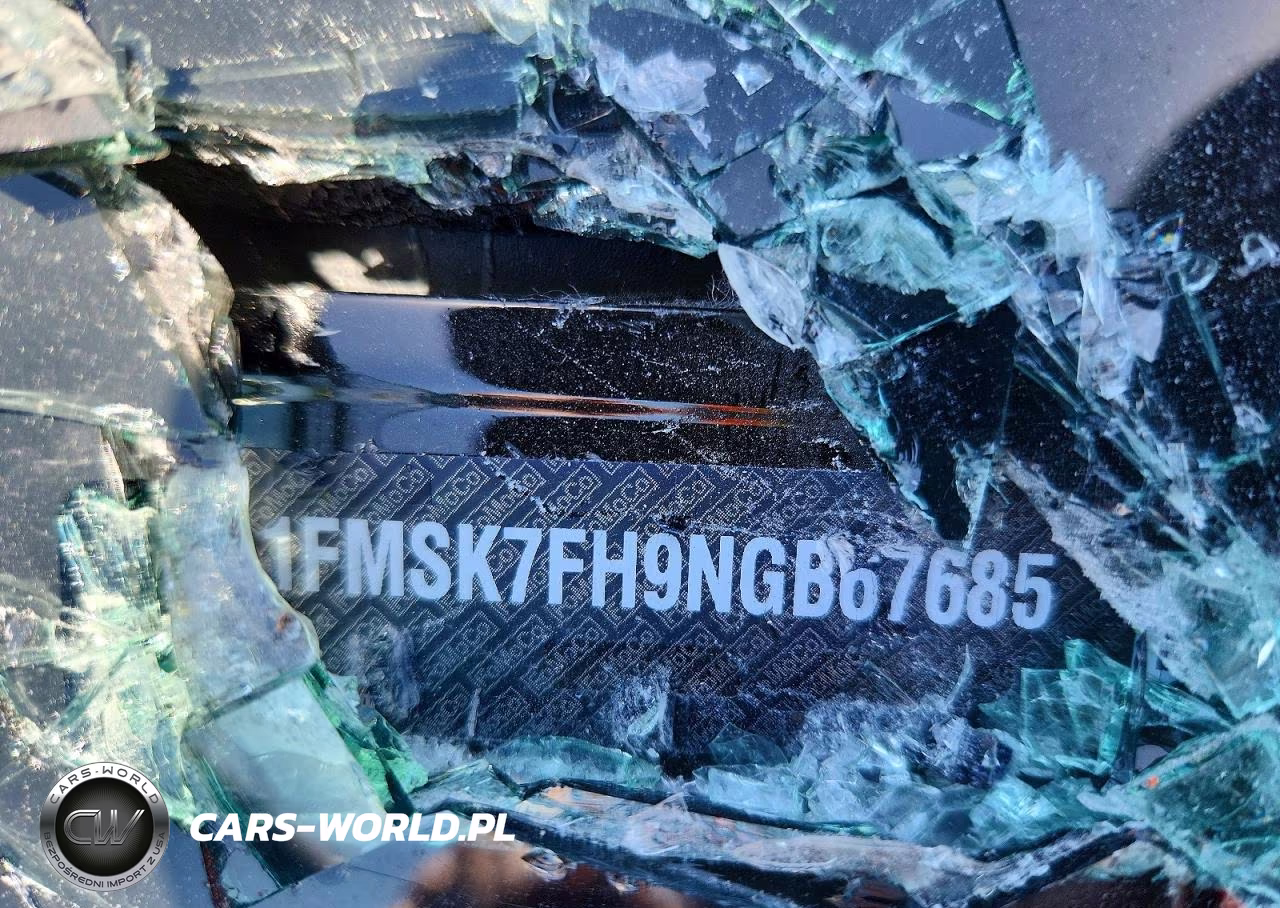 2022 Ford Explorer Limited VIN:1FMSK7FH9NGB67685 - 13