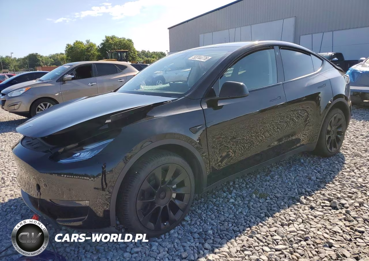 2022 Tesla Model Y – zdjęcie 1 z 13