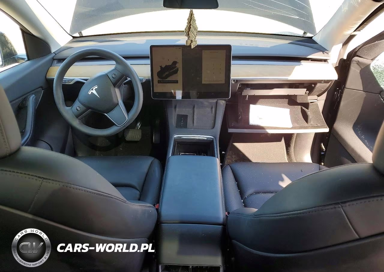 2022 Tesla Model Y VIN:7SAYGDEE6NA005917 - 8