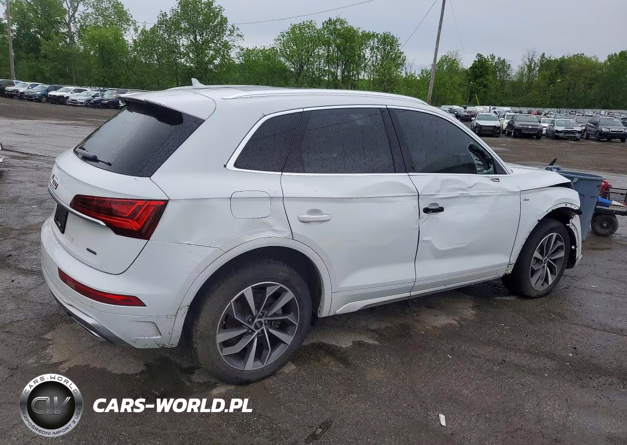 2023 Audi Q5 Premium Plus 45 VIN:WA1EAAFY9P2152535 - 3