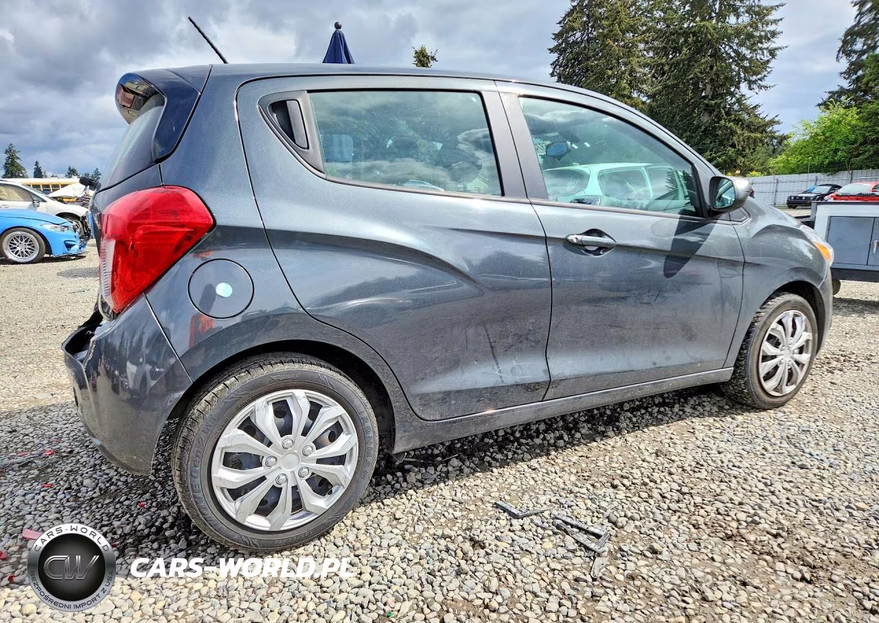 2017 Chevrolet Spark Ls VIN:KL8CA6SA5HC772564 - 3