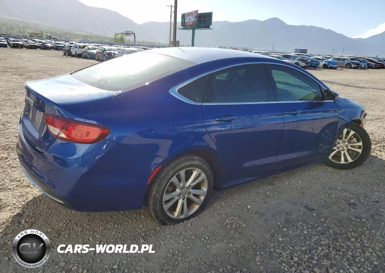 2015 Chrysler 200 Limited VIN:1C3CCCAB0FN663736 - 3