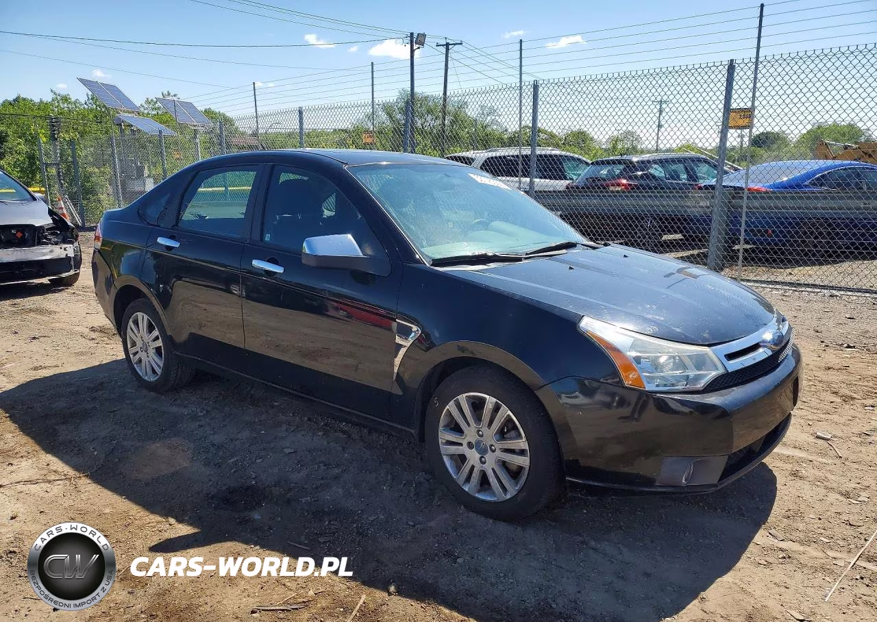 2008 Ford Focus Se VIN:1FAHP35N78W165966 - 4
