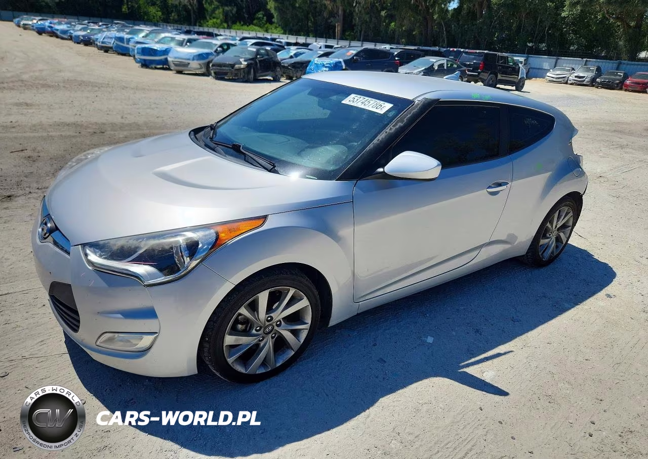 2017 Hyundai Veloster Base