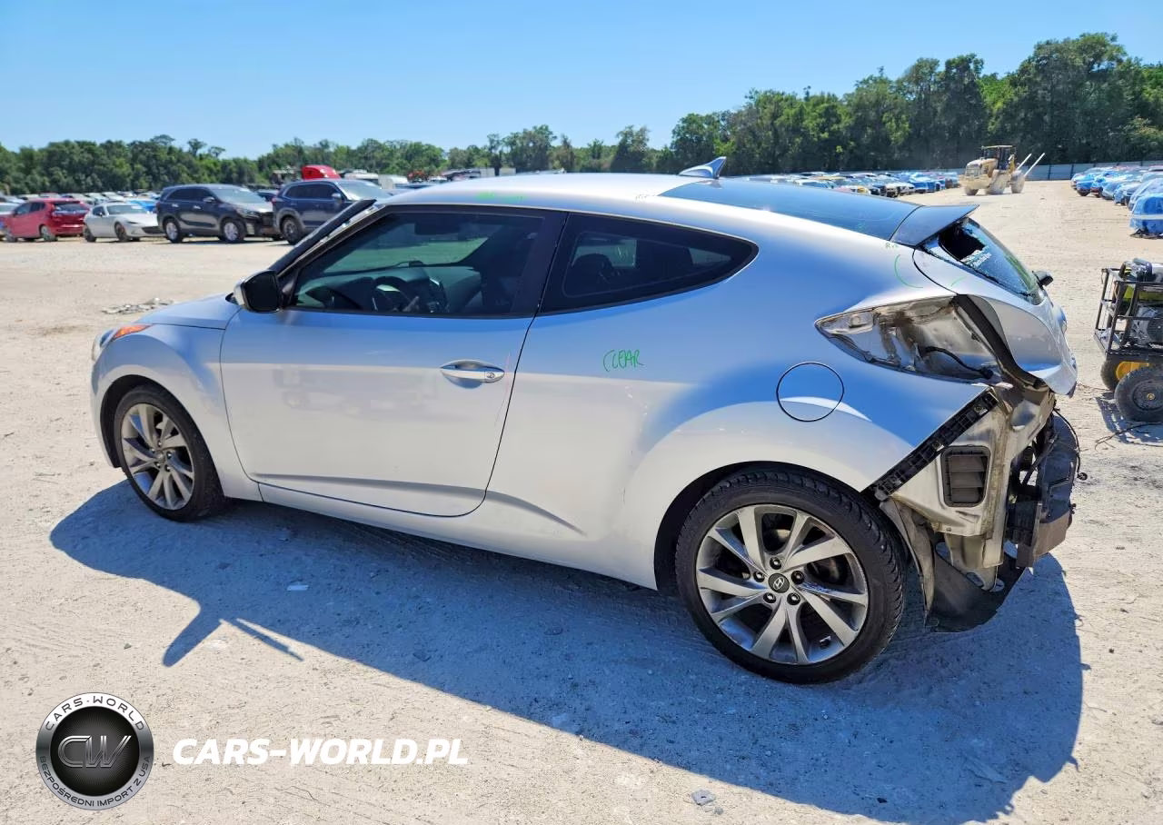 2017 Hyundai Veloster Base VIN:KMHTC6AD7HU306279 - 2